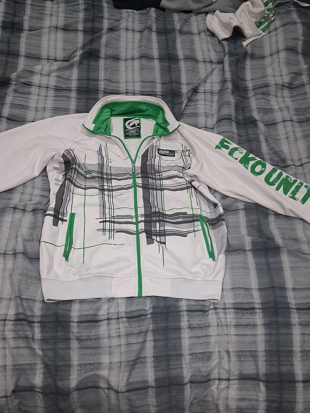 Ecko Unlimited White & Green Plaid-Graphic Zip Jacket for Kids